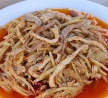 Young Ginger Stir-Fried Pork Strips