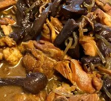 Chicken Stewed with Mushrooms