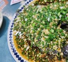 Cold-mixed crucian carp