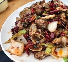 Spicy Stir-Fried Clams