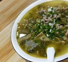 Sour Cabbage and Pork Noodles