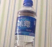 Mineral Water Ten