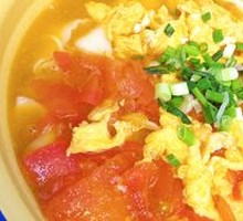 Tomato and Egg Knife-Pressed Noodles