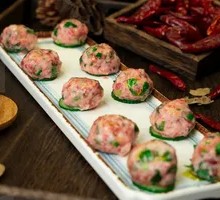 Egg Yolk and Cilantro Dumplings