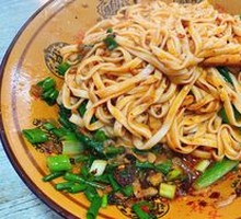 Stir-fried Meat Sauce Noodles