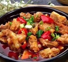 Braised Spare Ribs with Rice in Clay Pot