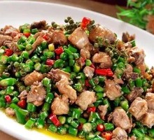 Green Pepper Chicken Rice Bowl