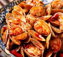 Spicy Boiled Clams