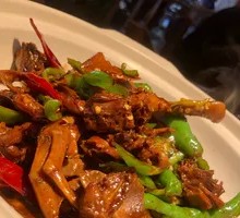 Stone Pot Duck in Sauce