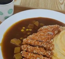 唐扬鸡块咖喱蛋包饭