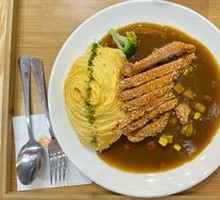 Japanese-style Chicken Cutlet Curry Omelette Rice