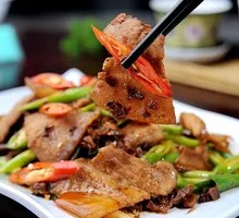 Fermented Vegetables with Stir-Fried Pork