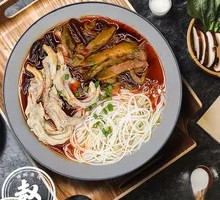 Sour Cabbage Duck Foot Noodles