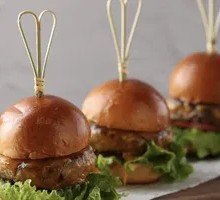 Premium Double Angus Burger