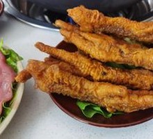 Braised Chicken Feet with Tiger Skin