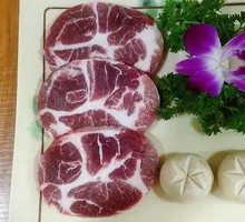 Grilled Premium Pork Shoulder