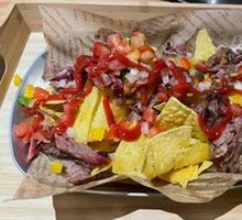 Beef Cheese Nachos