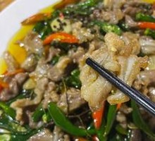 Stir-Fried Pork Cartilage