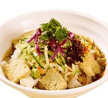 Mixed Noodles and Cold Skin