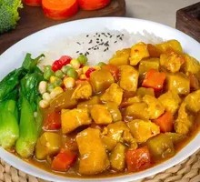 Thai Curry Chicken Rice Bowl