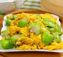Loofah and Egg Stir-Fry