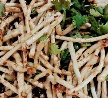 Cold-mixed Houttuynia herb