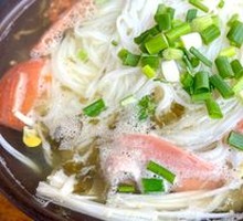 Three Delicacies Hot Pot