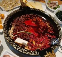 Ancient Tree Spicy Red Broth Hot Pot