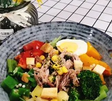 Tuna Salad Whole Grain Rice Bowl