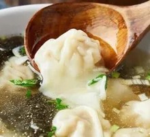 Large-Filled Pork Dumplings