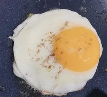Light-Salt Fried Egg