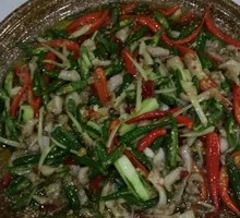 Fresh Spicy Rabbit in Pot