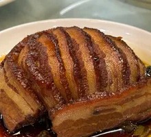 Salted Vegetable Steamed Pork Belly