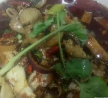 Hot Pot Pig Intestine and Fish