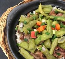 Chicken Offal Clay Pot Rice with Nutritious Soup