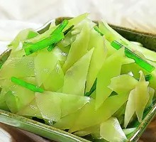 Stir-Fried Lettuce Slices
