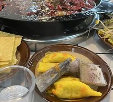 Golden Egg Dumplings