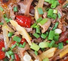 Spicy Pepper Chicken Offal Rice Noodles