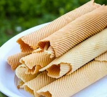 Handmade Egg Roll
