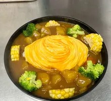 Seasonal Vegetable Curry Omelet Rice