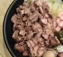 Pork Shank Rice Bowl