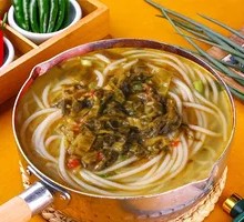 Sour Cabbage Vegetarian Rice Noodles