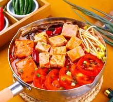 Hot Pot Luncheon Meat Rice Noodles