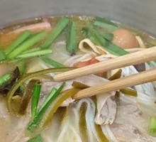 Sour Radish Duck Feet