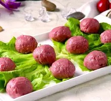Beef with Fragrant Coriander