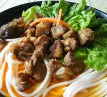 Braised Pork Rib Noodles