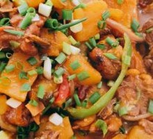 Xinjiang Shawan Big Pot Chicken