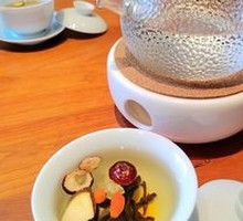 Health-Enhancing Damp-Removing Tea