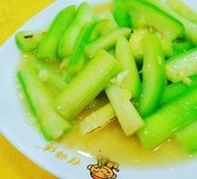 Stir-Fried Loofah