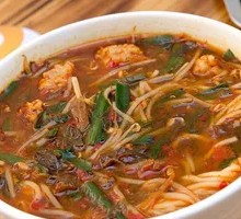 Pickled Chili Hot Pot Rice Noodles